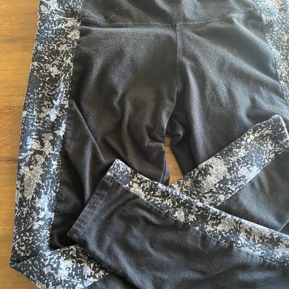 Kensie Leggings (2) Athletic ActiveWear Exercise Pants Black Gray Print XLarge - Picture 4 of 8